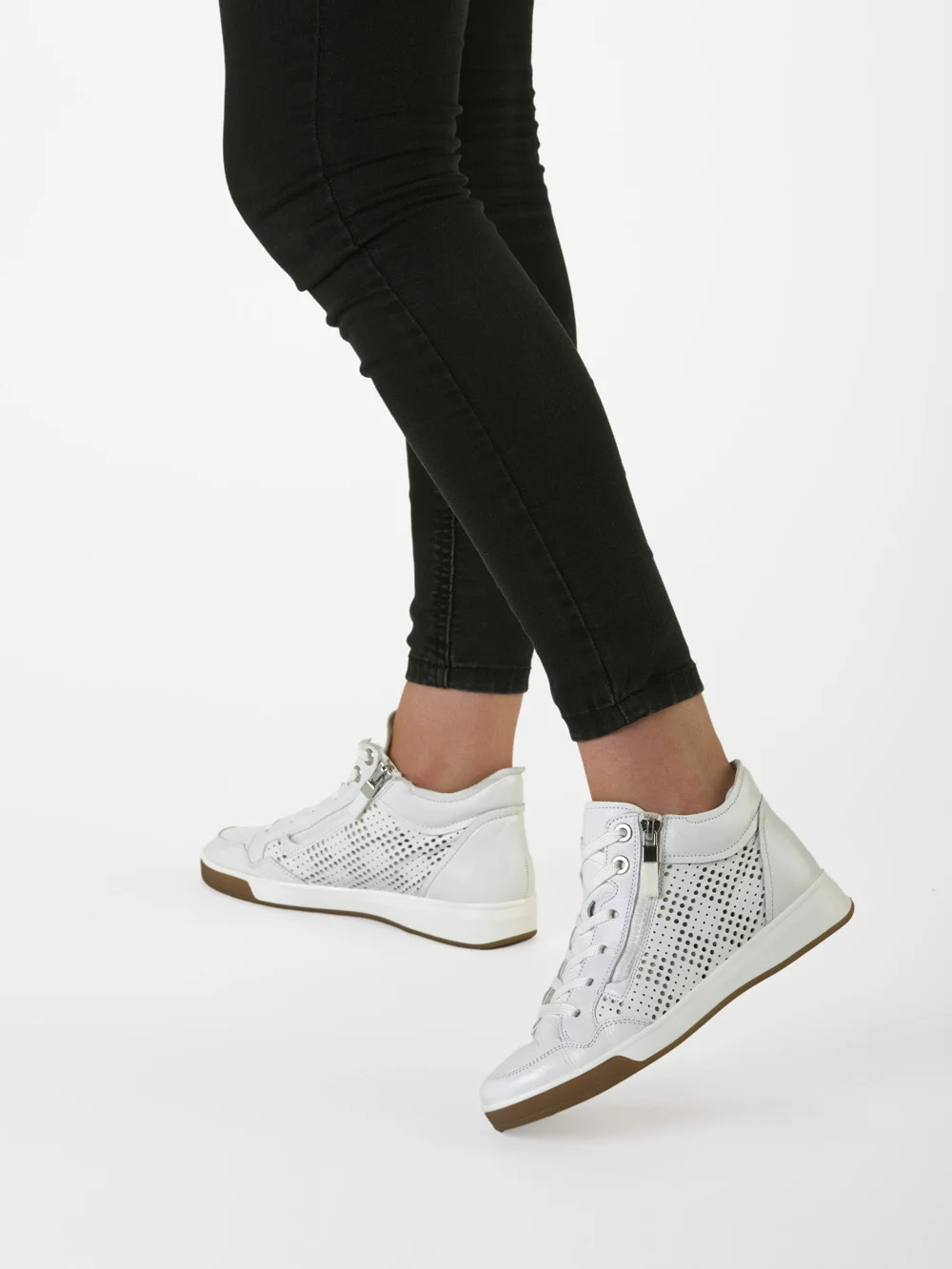 Hightop Sneaker Rom weiß