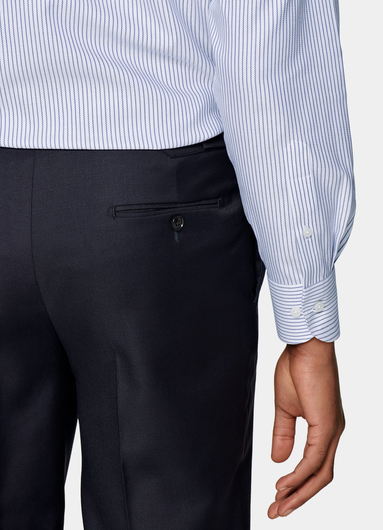 Chemise coupe ajustée en Royal Oxford bleu marine à rayures