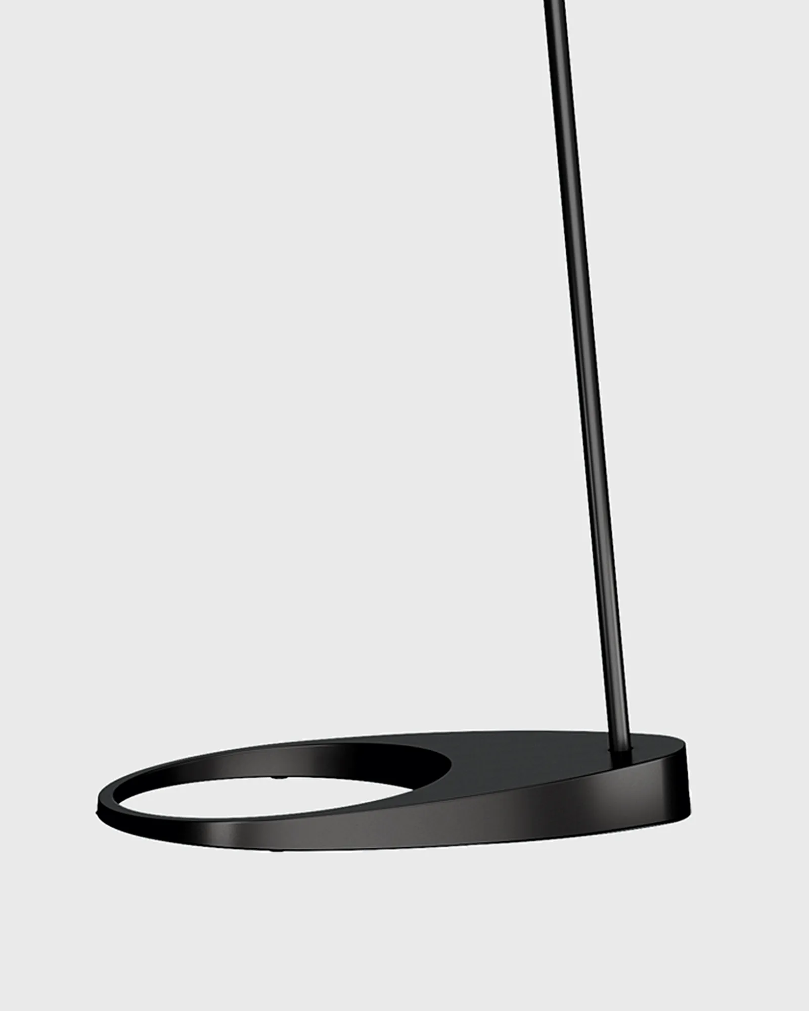 Louis Poulsen AJ Floor Lamp - Universal Plug