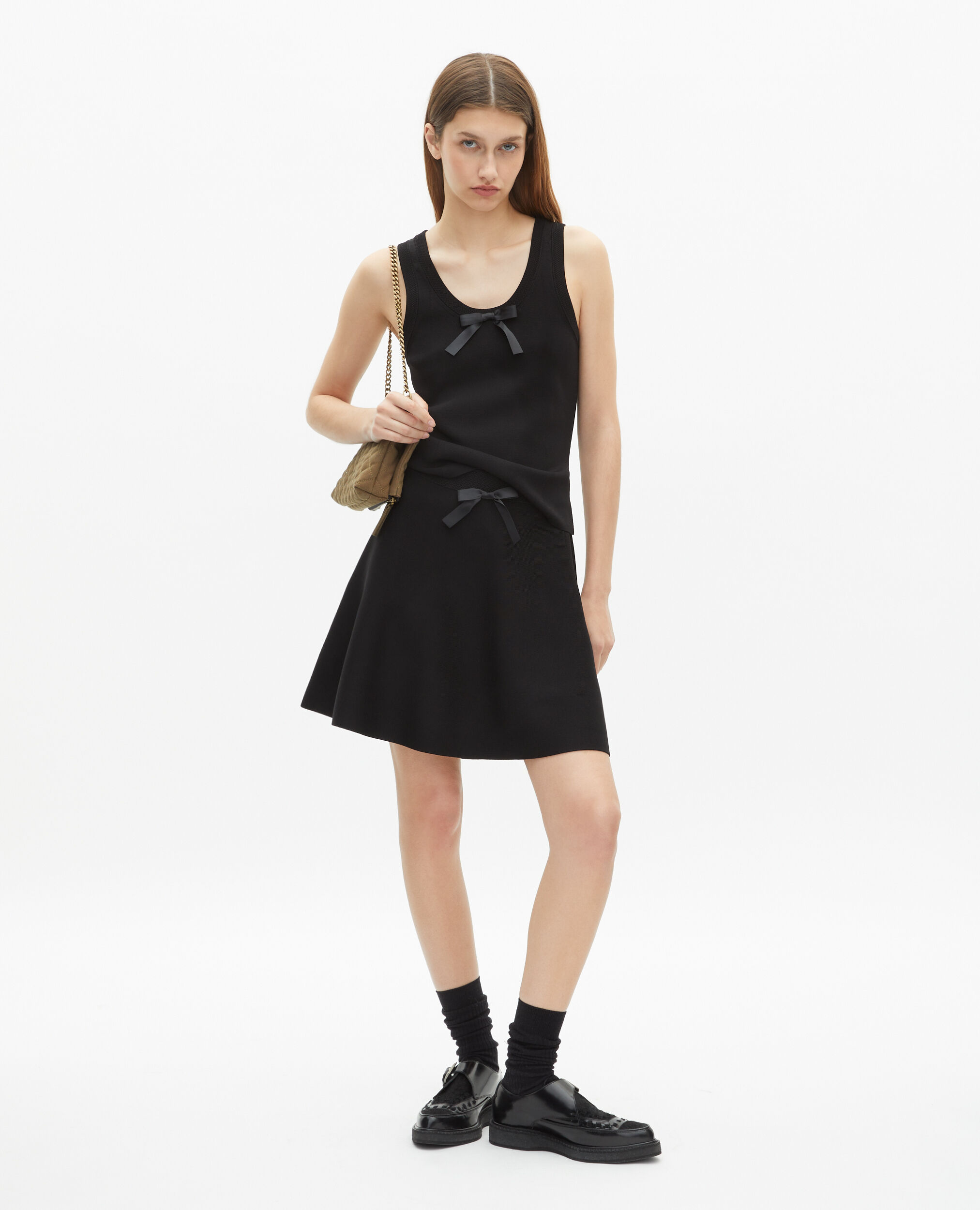 Jupe courte en maille noire