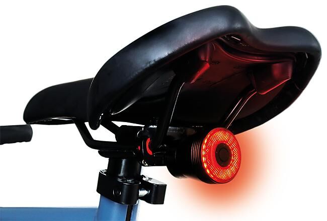 XMOOVE - ECLAIRAGE ARRIERE INTELLIGENT RECHARGEABLE