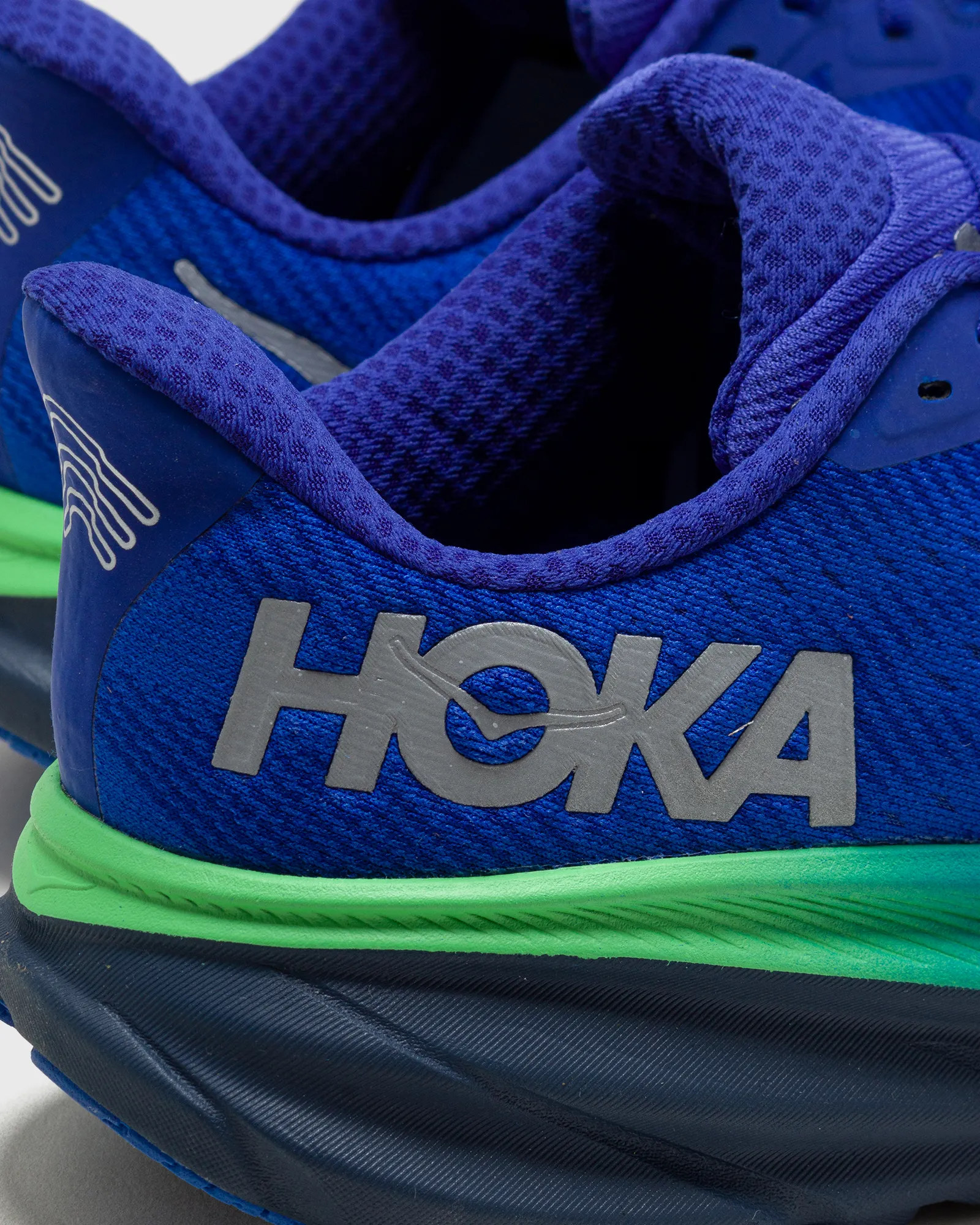 Hoka One One Clifton 9 GTX