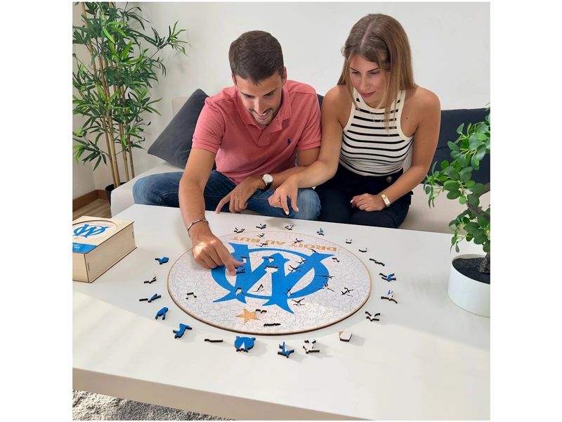 Iconic Puzzle Olympique Marseille – Logo Offizielles Holzpuzzle, Grösse M