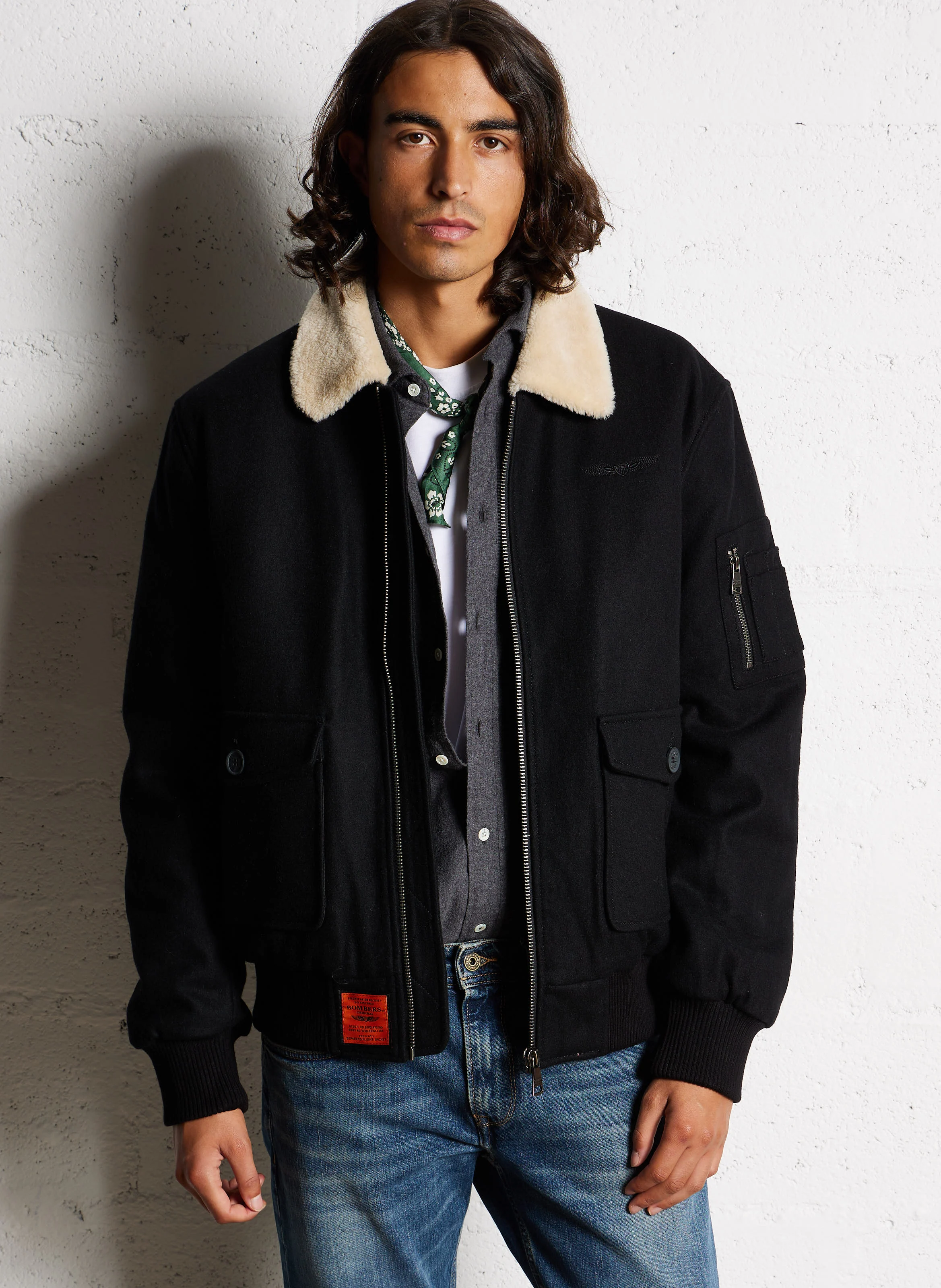 Blouson col classique droit en laine mélangée | Noir