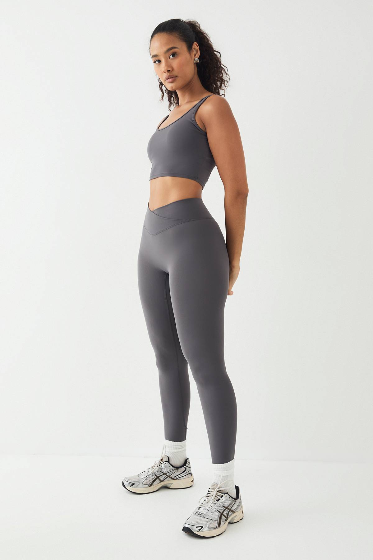 Legging DSGN Studio Taille Haute Ultra Sculptant à Ceinture Croisée
