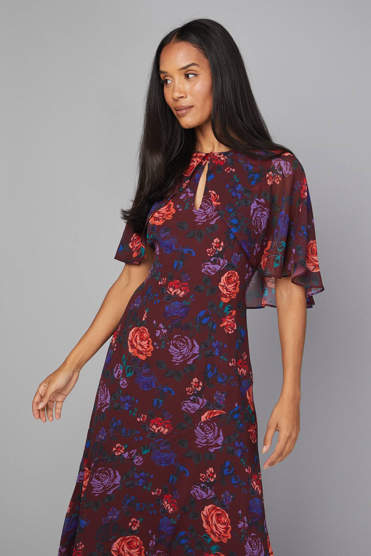 Wallis Robe Midi Florale à Manches Cape