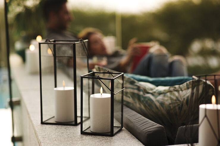 Uyuni Outdoor LED Pillar Candle - White - 7,8 x 7,8 cm Hvid