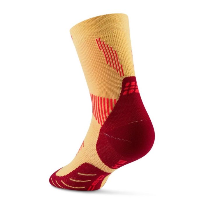 CEP Dame Strømper Core Run Socks Mid-Cut 5.0 Rød