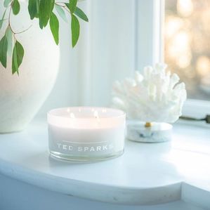 Ted Sparks - Geurkaars Magnum - 50 Branduren - 4 Lonten - Luxe Verpakking - Fresh Linen