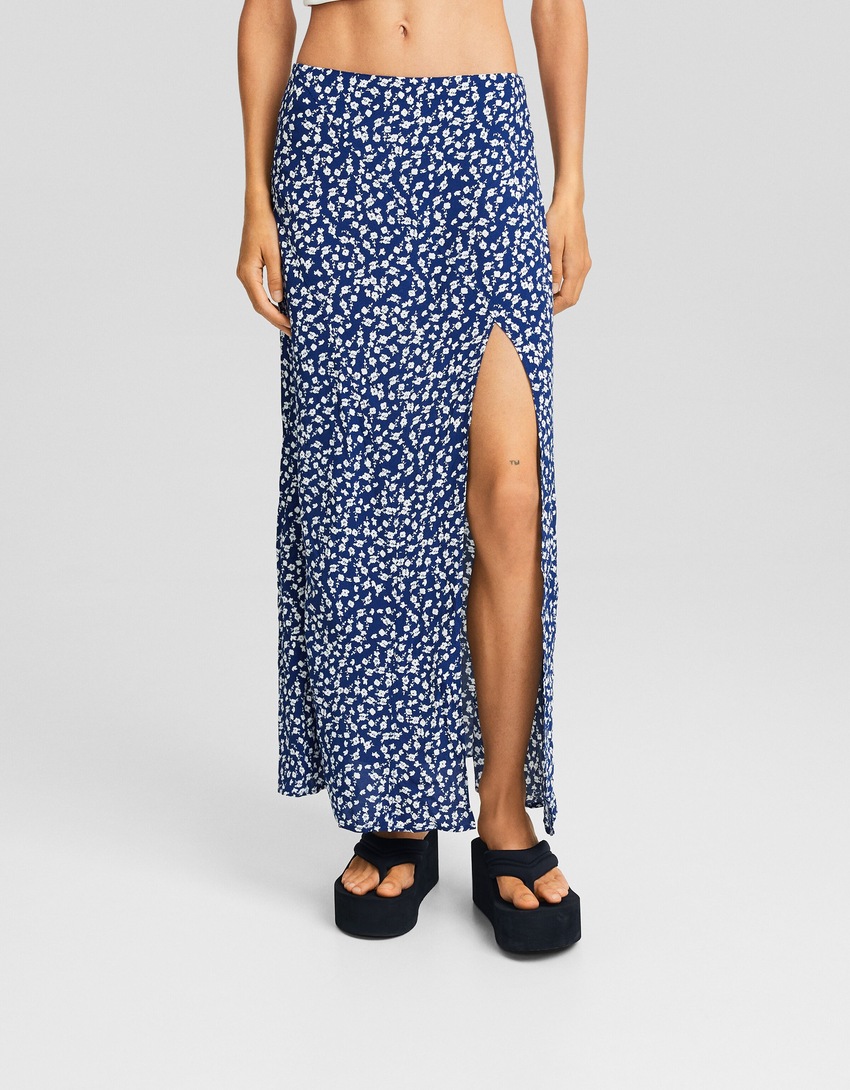 Saia midi com estampa floral e fenda