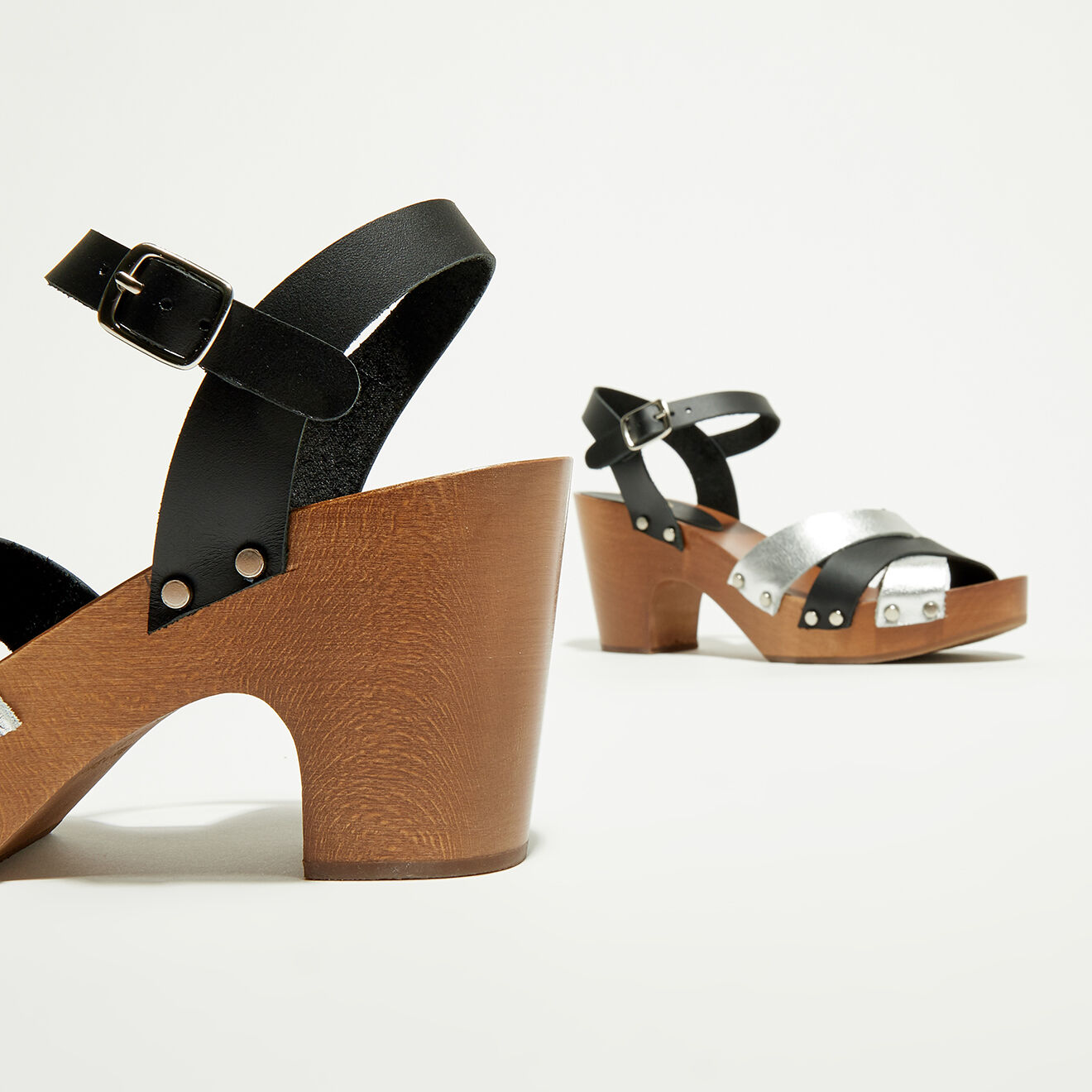 Apologie Studio Sandales en Cuir Daisy argenté/noir - Talon 6.5 cm