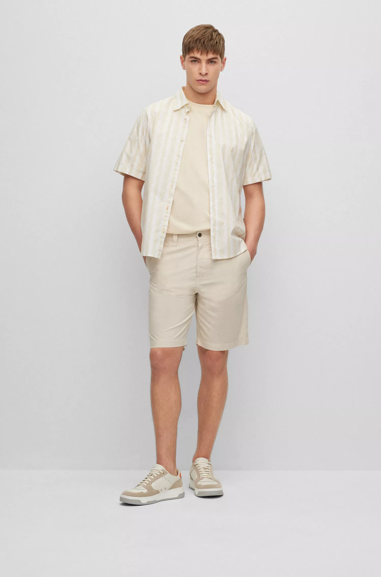 BOSS Laranja - Shorts de modelagem relaxada em popeline de algodão fresco.