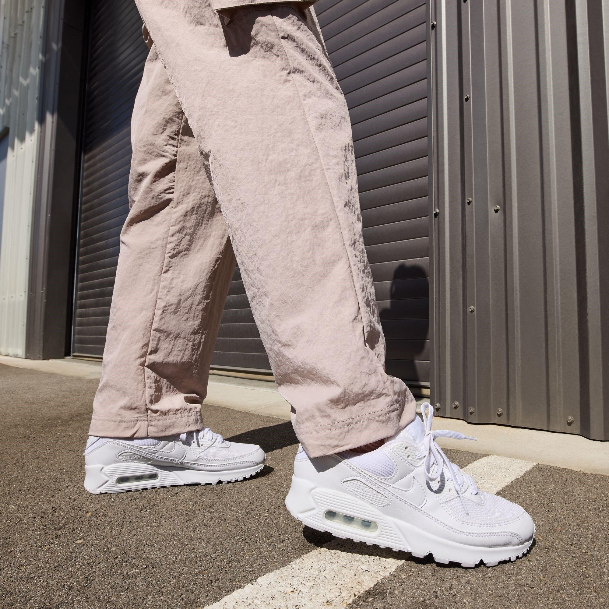 Nike Air Max 90 Womens Trainers
