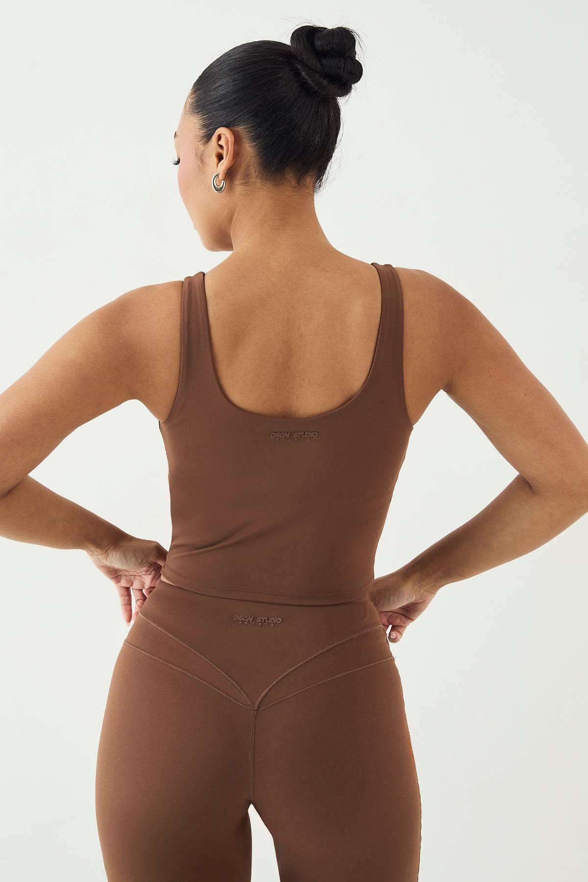 Brassière De Sport Longue Plongeante Ultra Sculptante Dsgn Studio