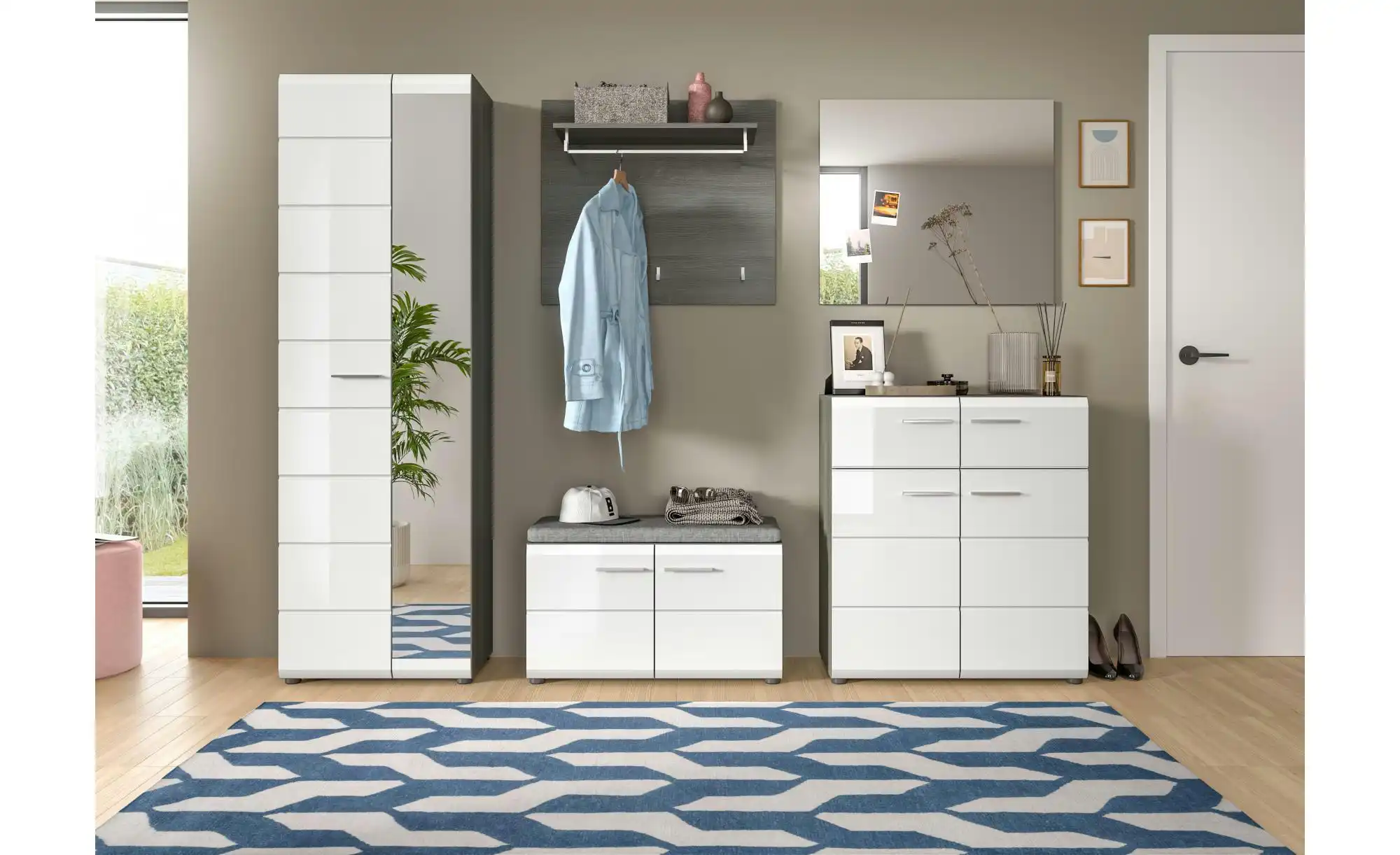 Schuhschrank