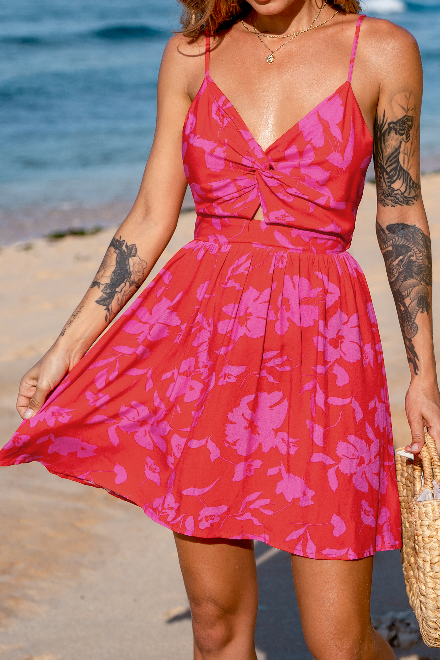 Robe mini torsadée à imprimé floral