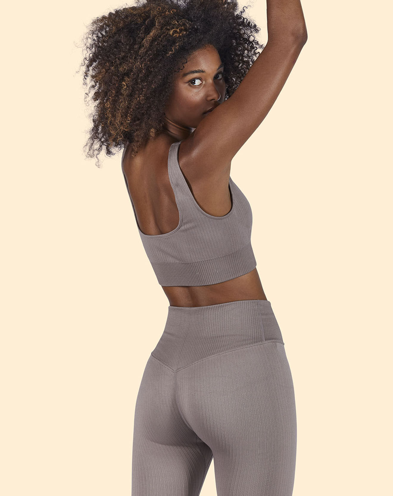 Onamaste Legging de sport marron glacé