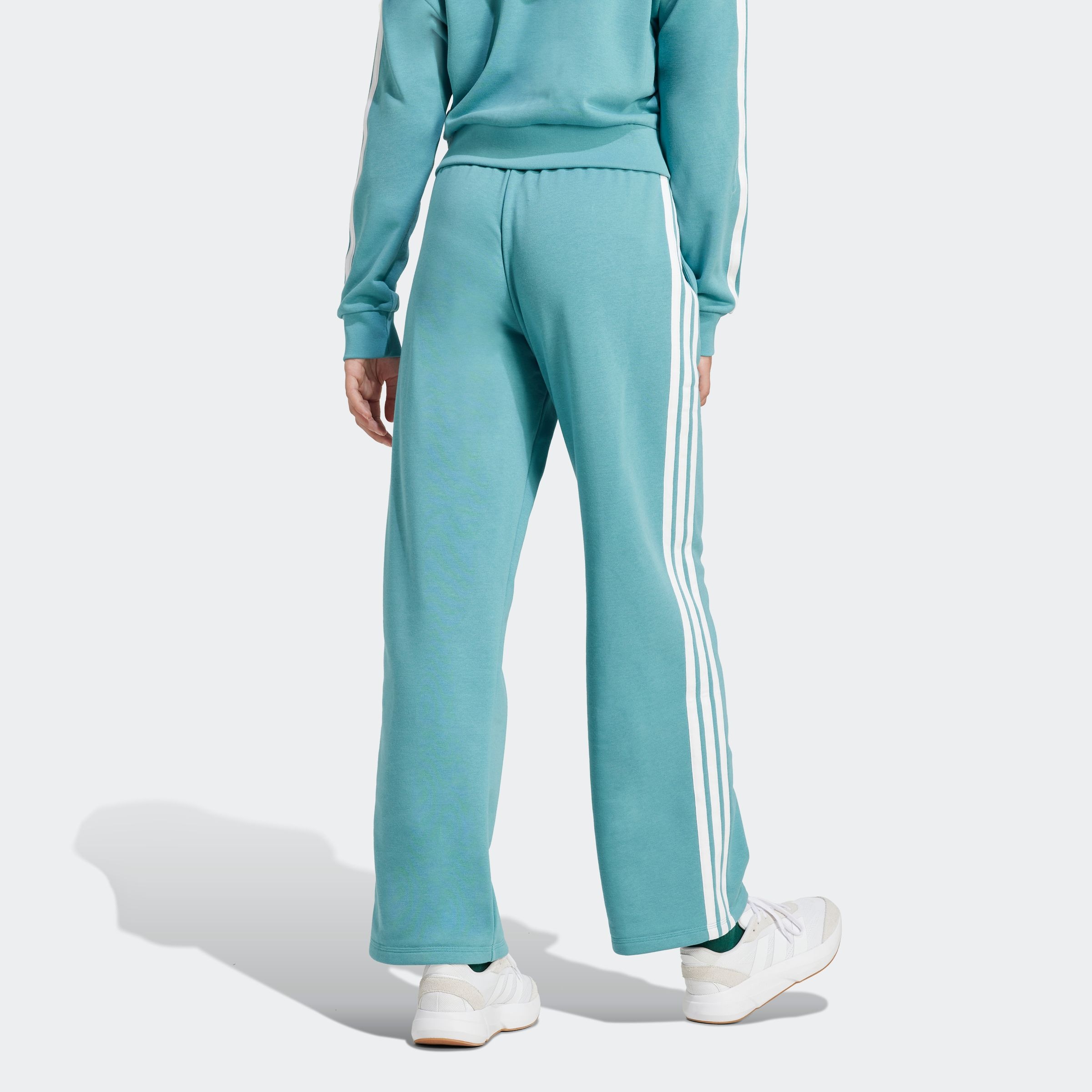 adidas Sportswear Sporthose »W 3S FT OH PT«  Reguläre Passform, aus weichem French Terry