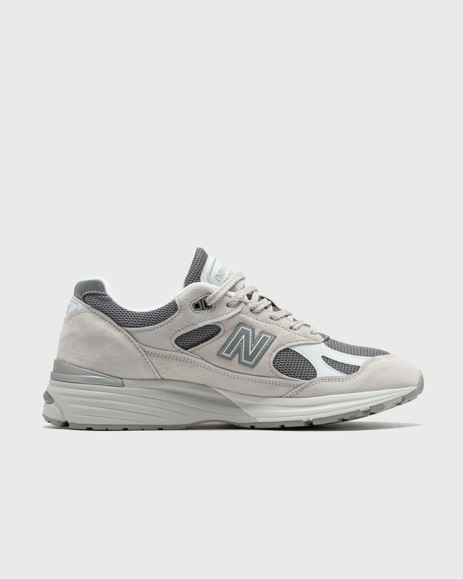 New Balance 991
