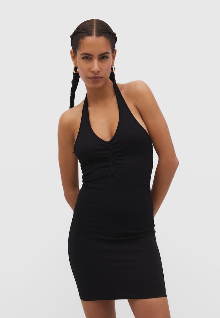 Vestido frente única com franzidos