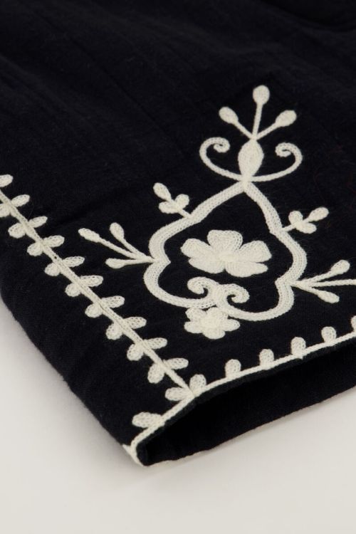 Zwarte mousseline short met embroidery