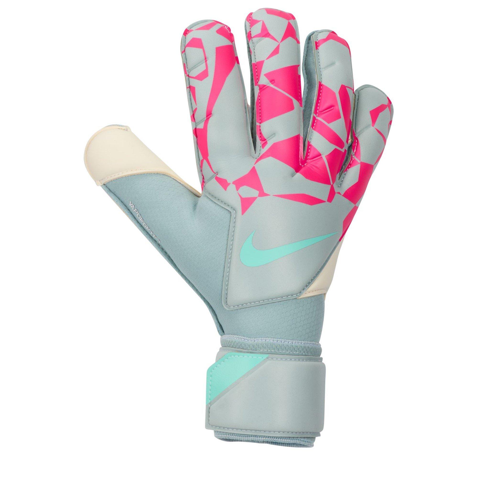 Nike Mercurial Vapor Grip Goalkeeper Gloves