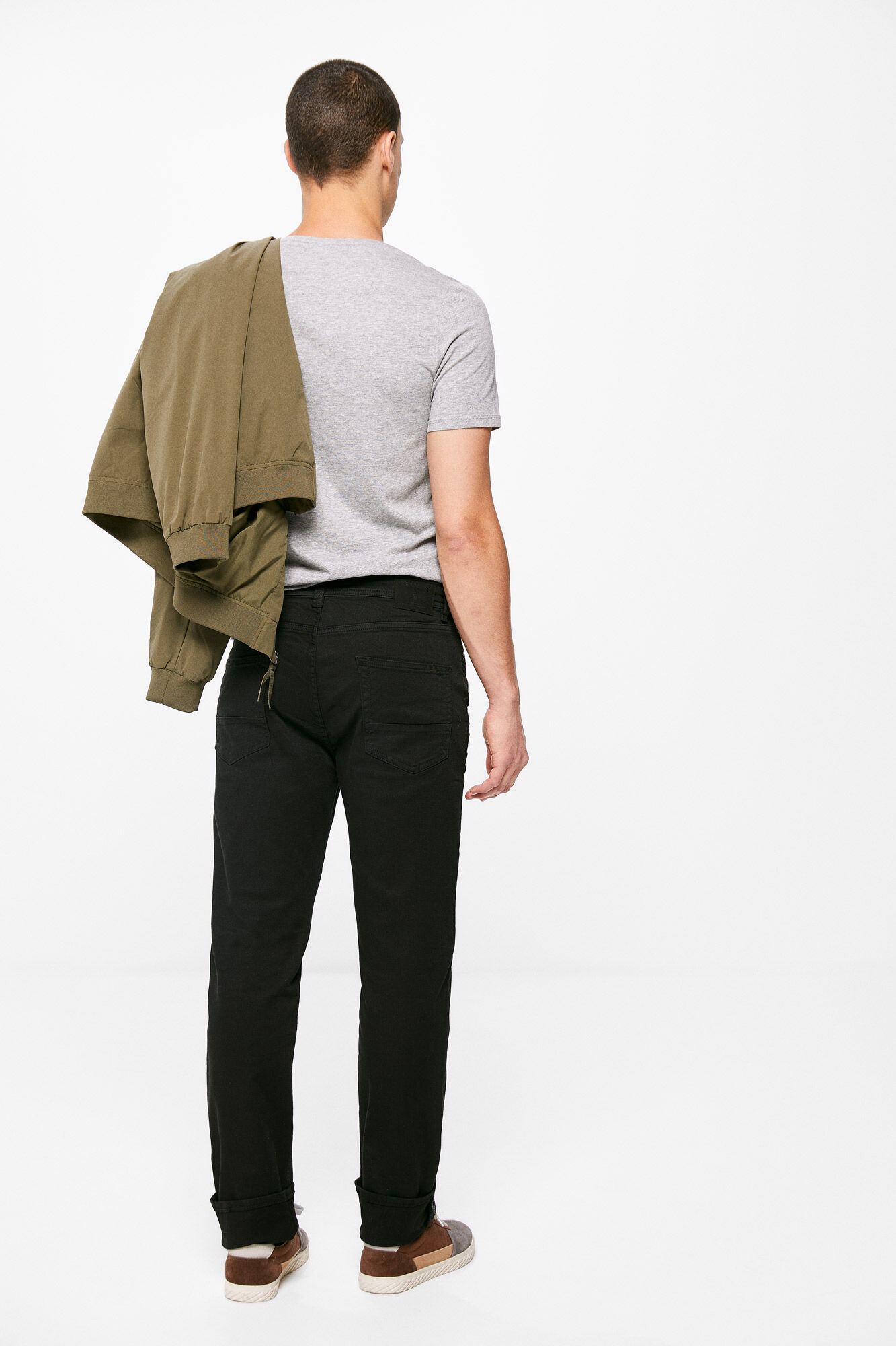 Calça de cinco bolsos com lavagem slim-fit