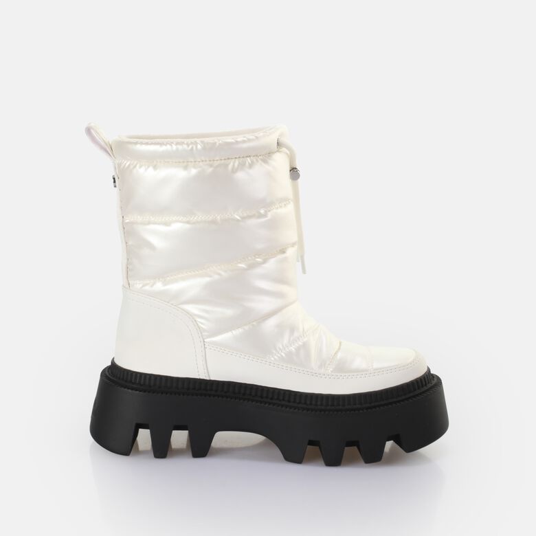Flora Puffer Boot