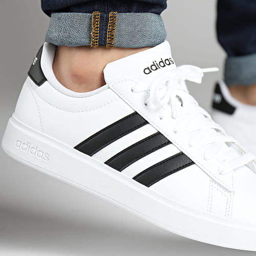 Baskets Grand Court 2 GW9195 Cloud White Core Black