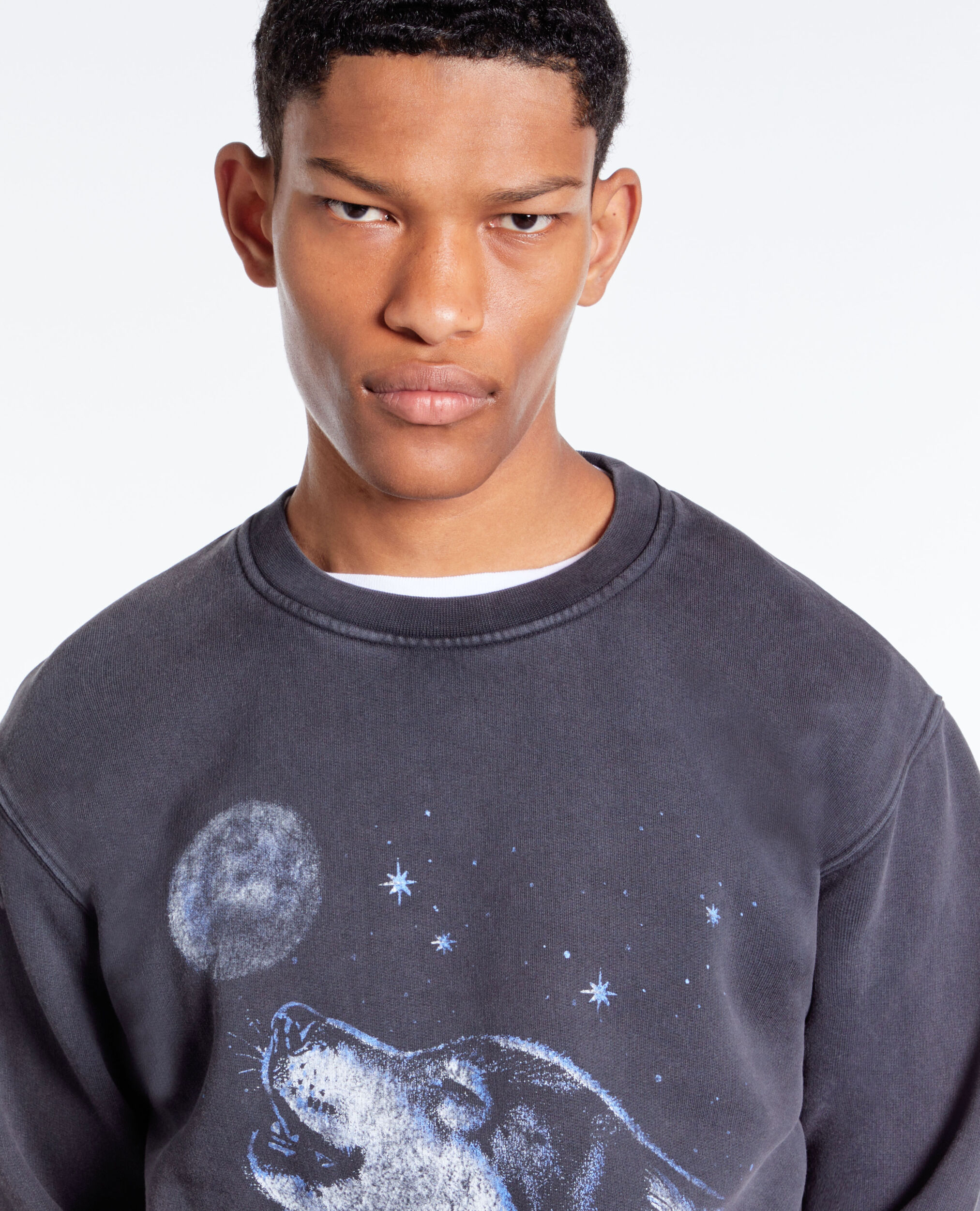 Sweatshirt noir avec sérigraphie Wolf