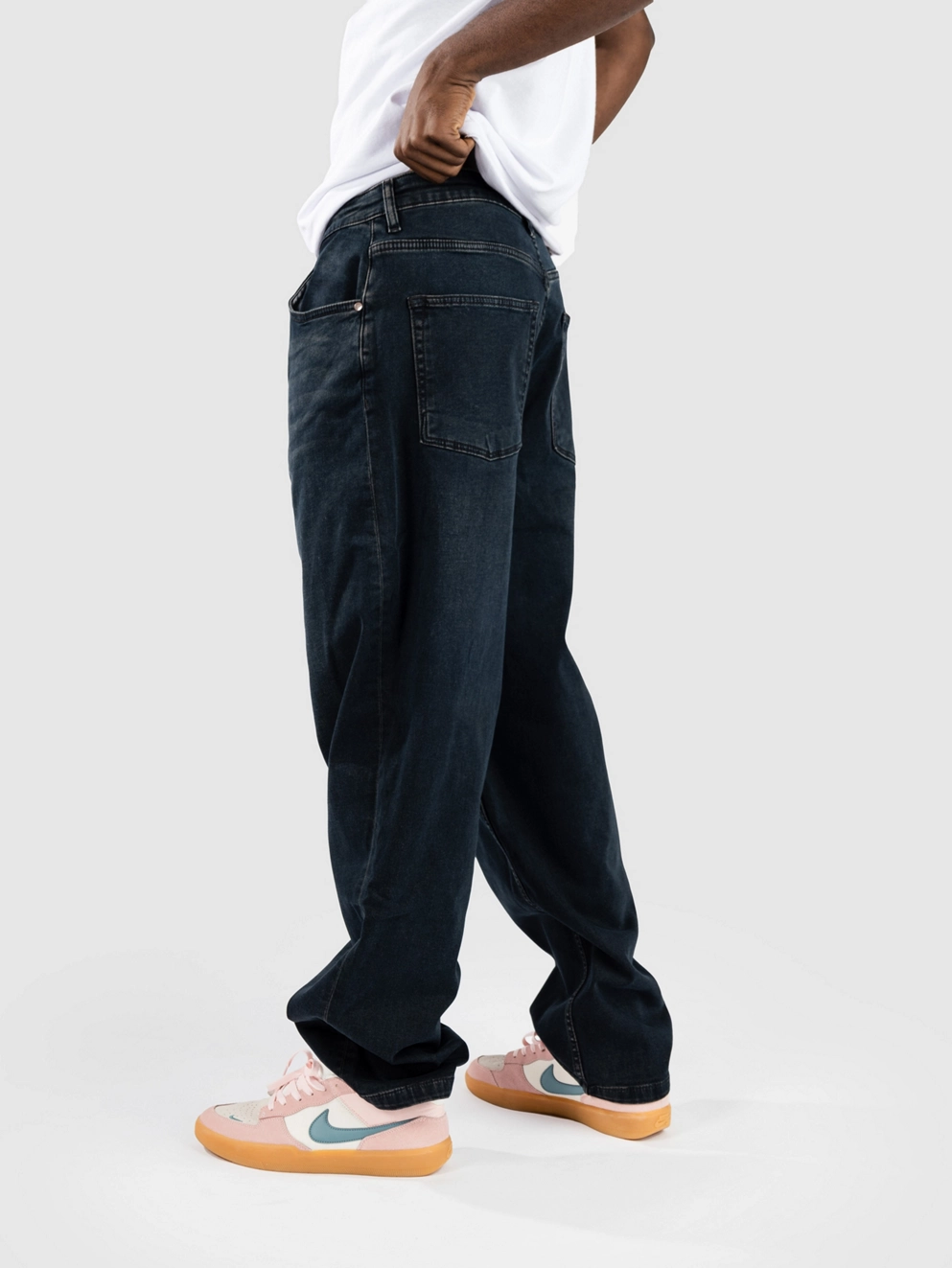 REELL Baggy Jeans rusty