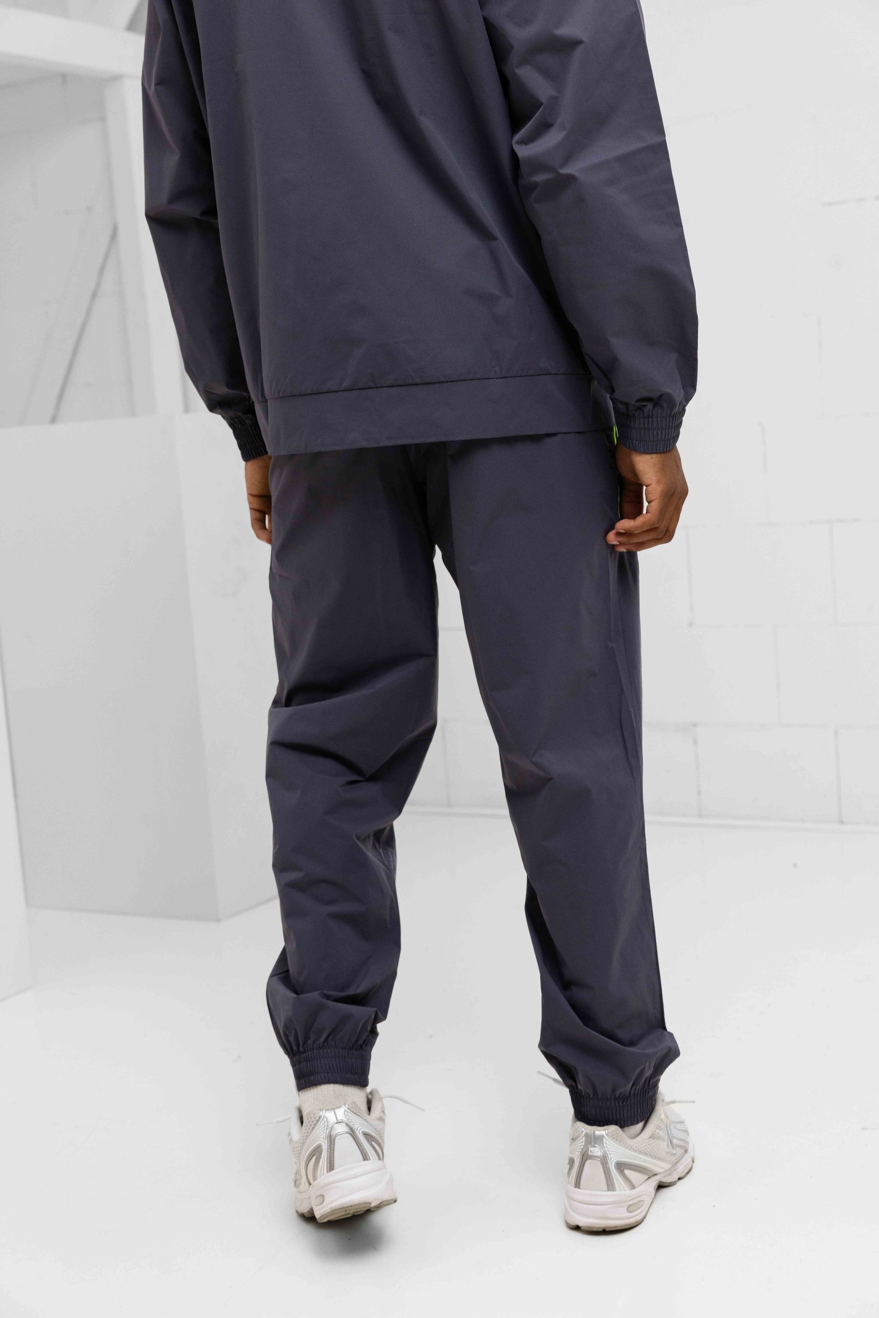 Manchester City Tech Woven Trainingspak Senior 2025/2026 Grijs
