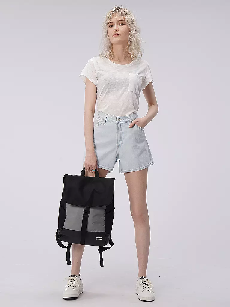 JOHNNY URBAN Rucksack MIKA  schwarz