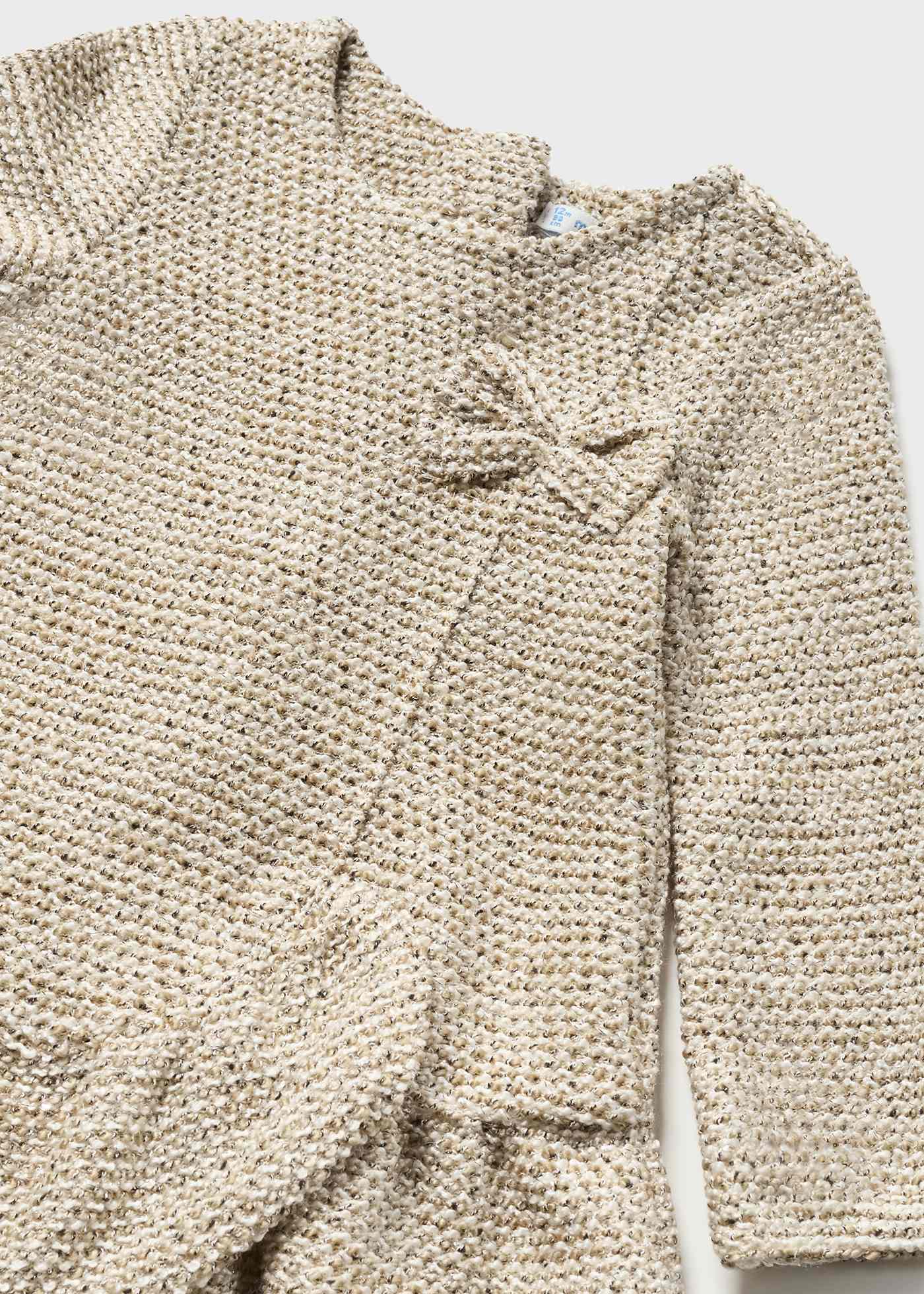 Vestido infantil com detalhe de babado