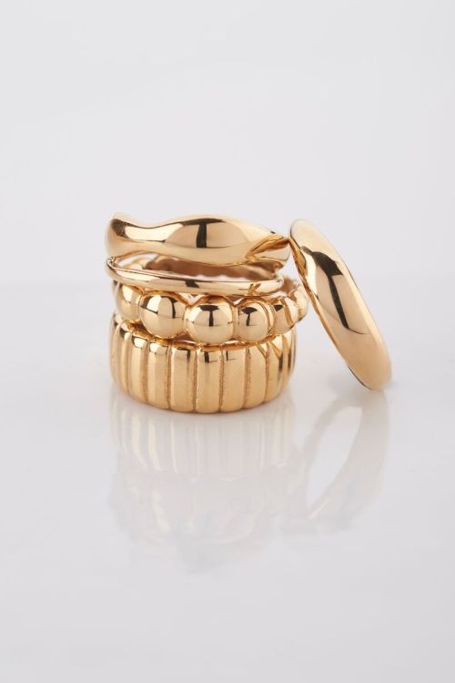 Bold ring classic