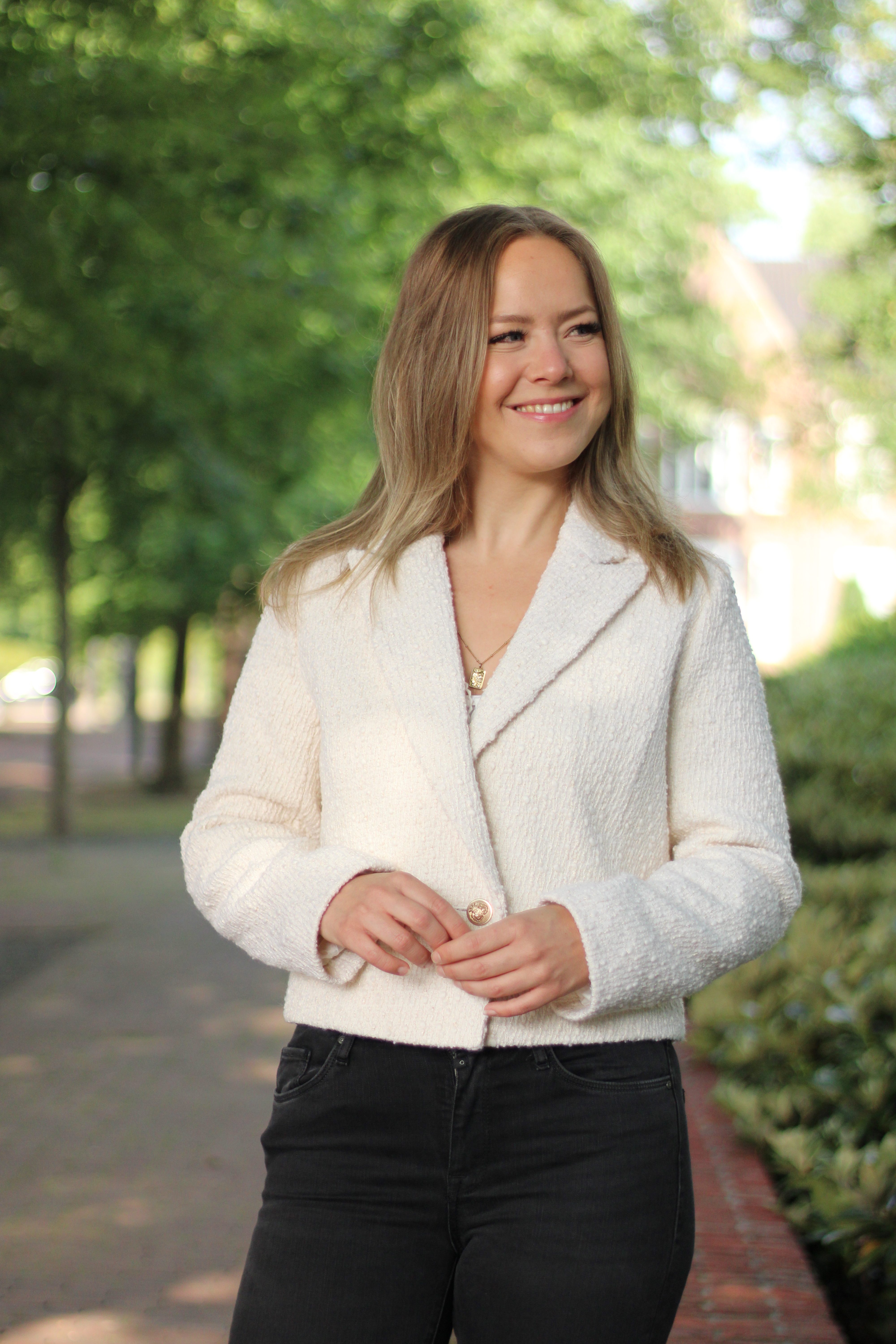 Rino & Pelle - Esther Cropped Blazer - Snow White