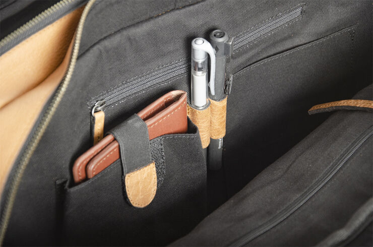 Still Nordic Clean brief 2 room 15 Light cognac