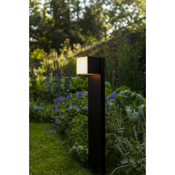 Lutec tuinpaal Cuba zwart met geïntegreerd LED lamp