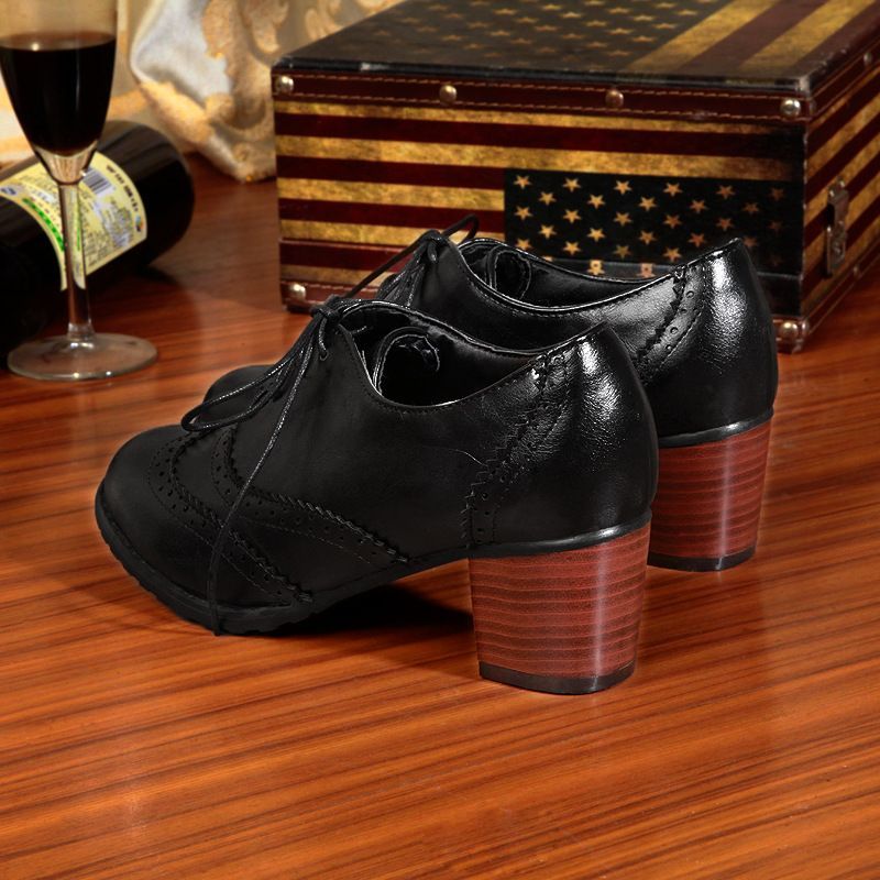 Megan - Oxford schoenen met blokhak