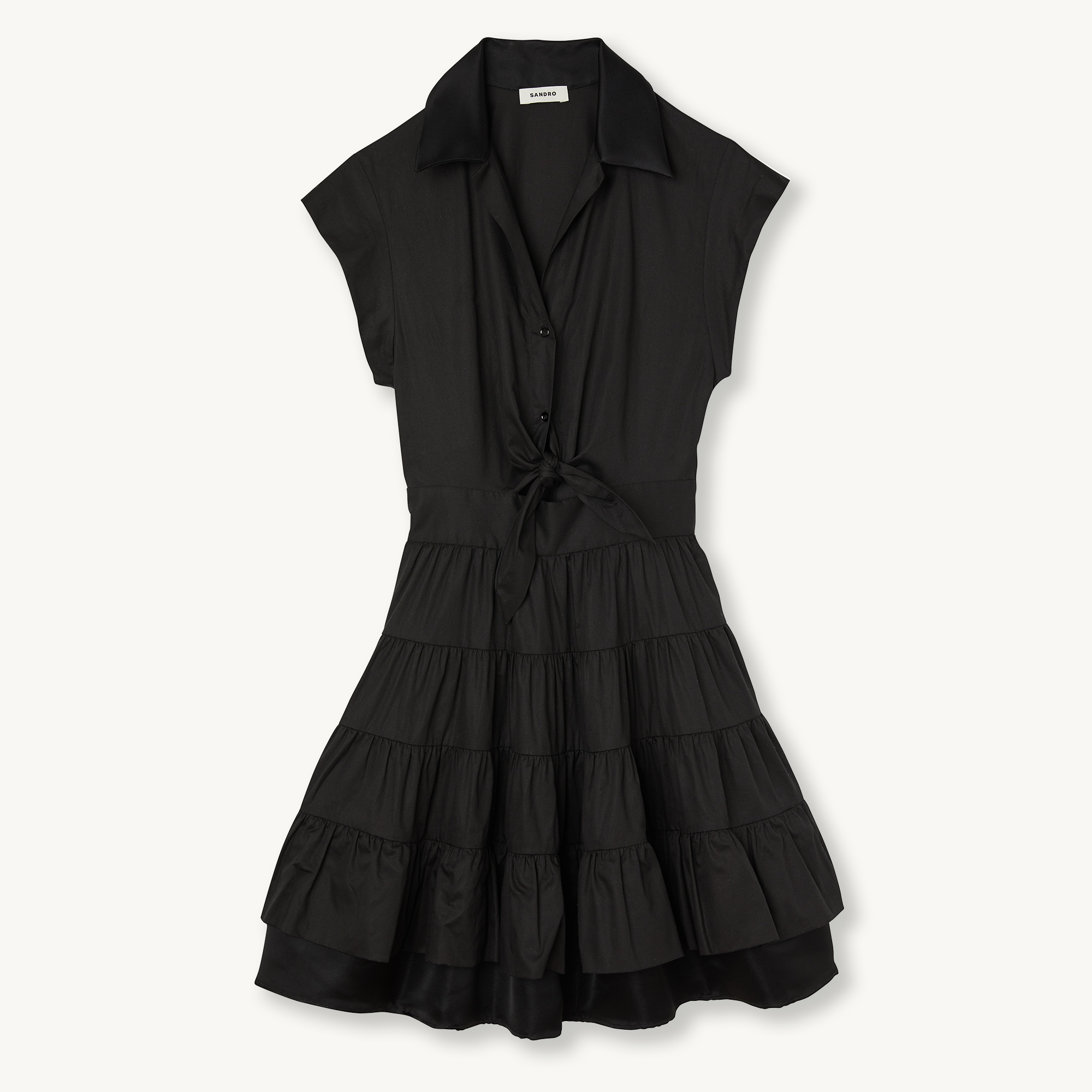 Robe courte volantee