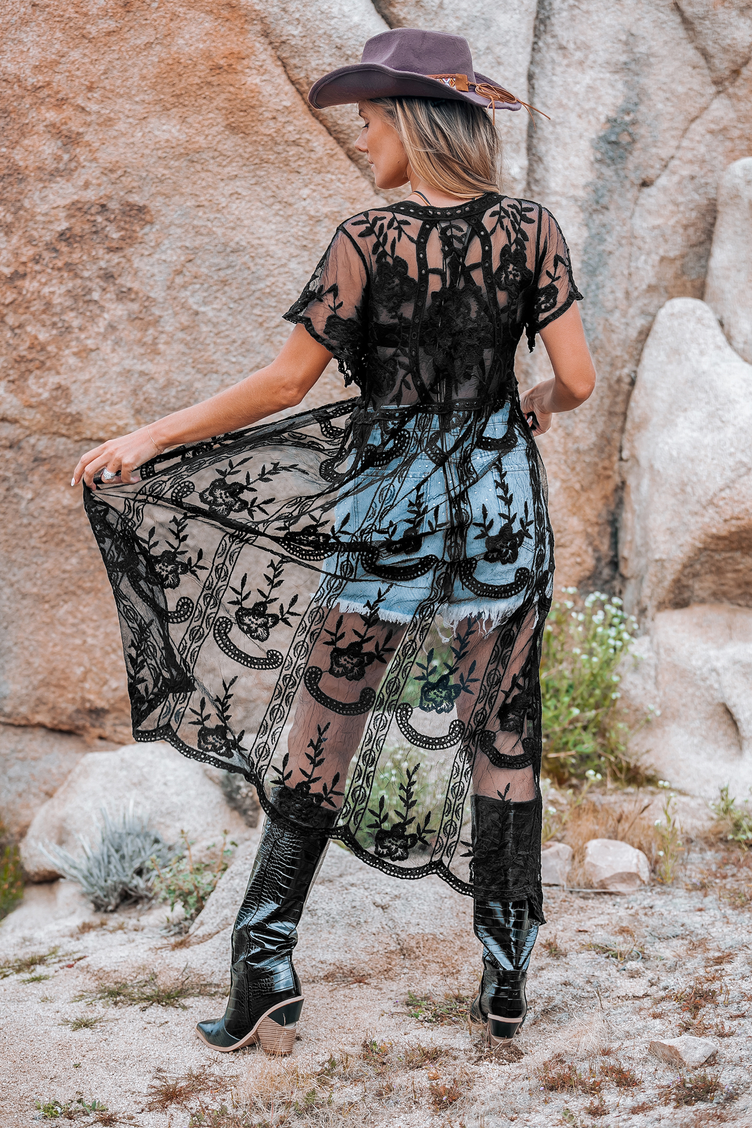 Robe cover up maxi ouverte à fleurs noire transparente
