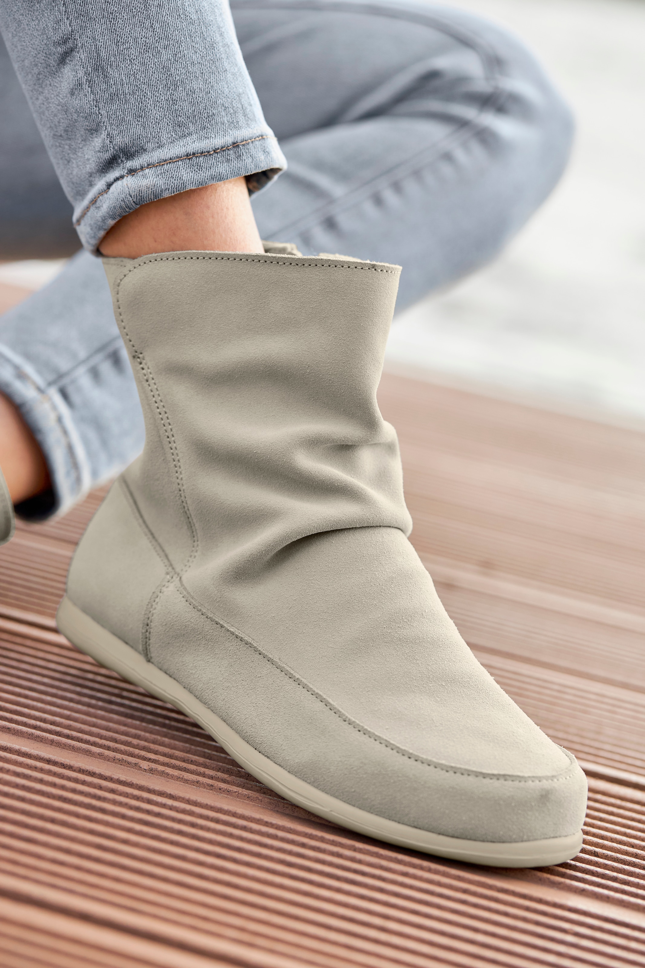 Vivance Stiefelette »Stiefel, Boots«  aus hochwertigem Leder mit Reissverschluss
