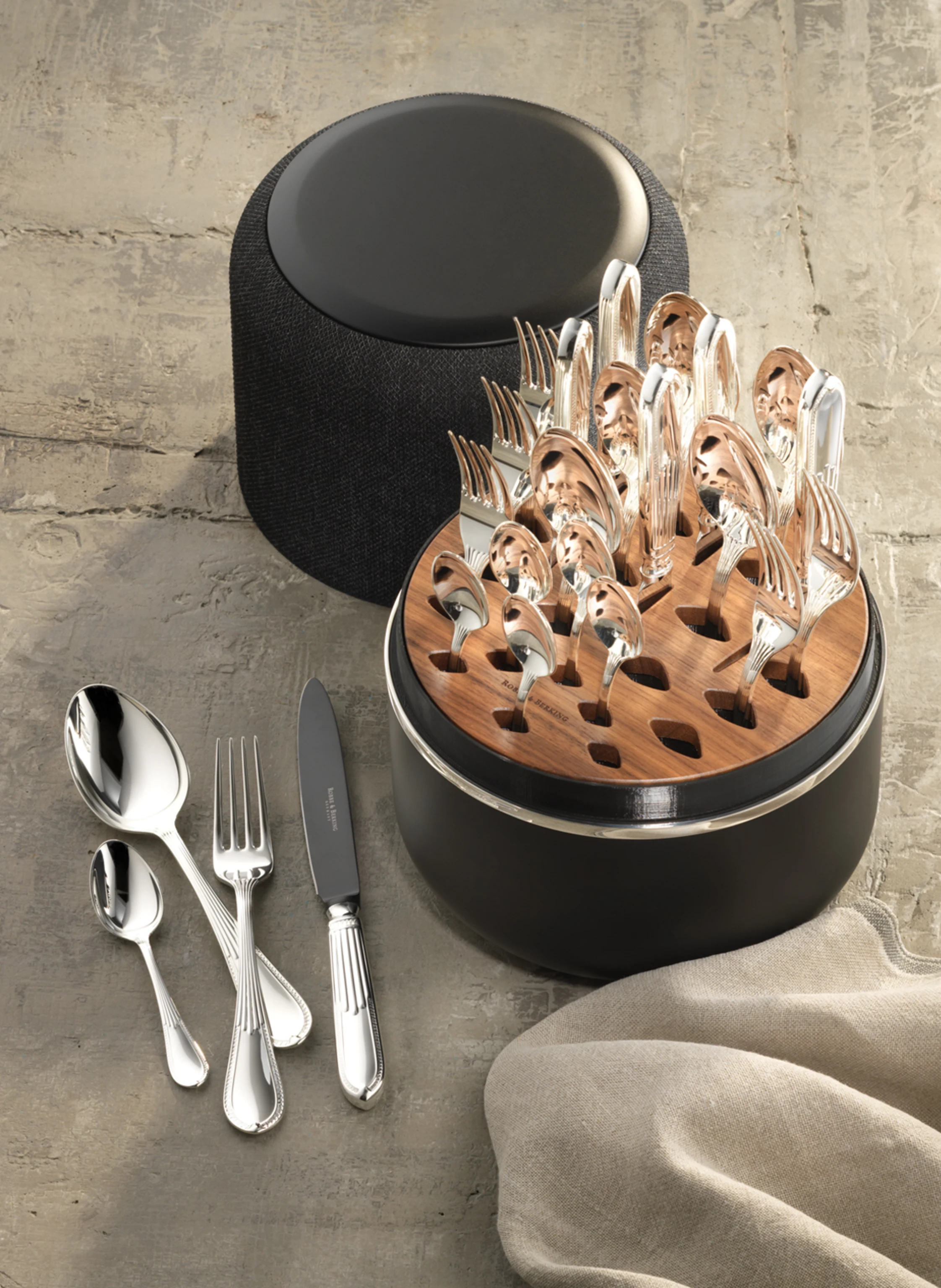 ROBBE & BERKING 24-tlg. Besteckset THE BOX BELVEDERE - FROZEN BLACK EDITION (925 Sterlingsilber)
