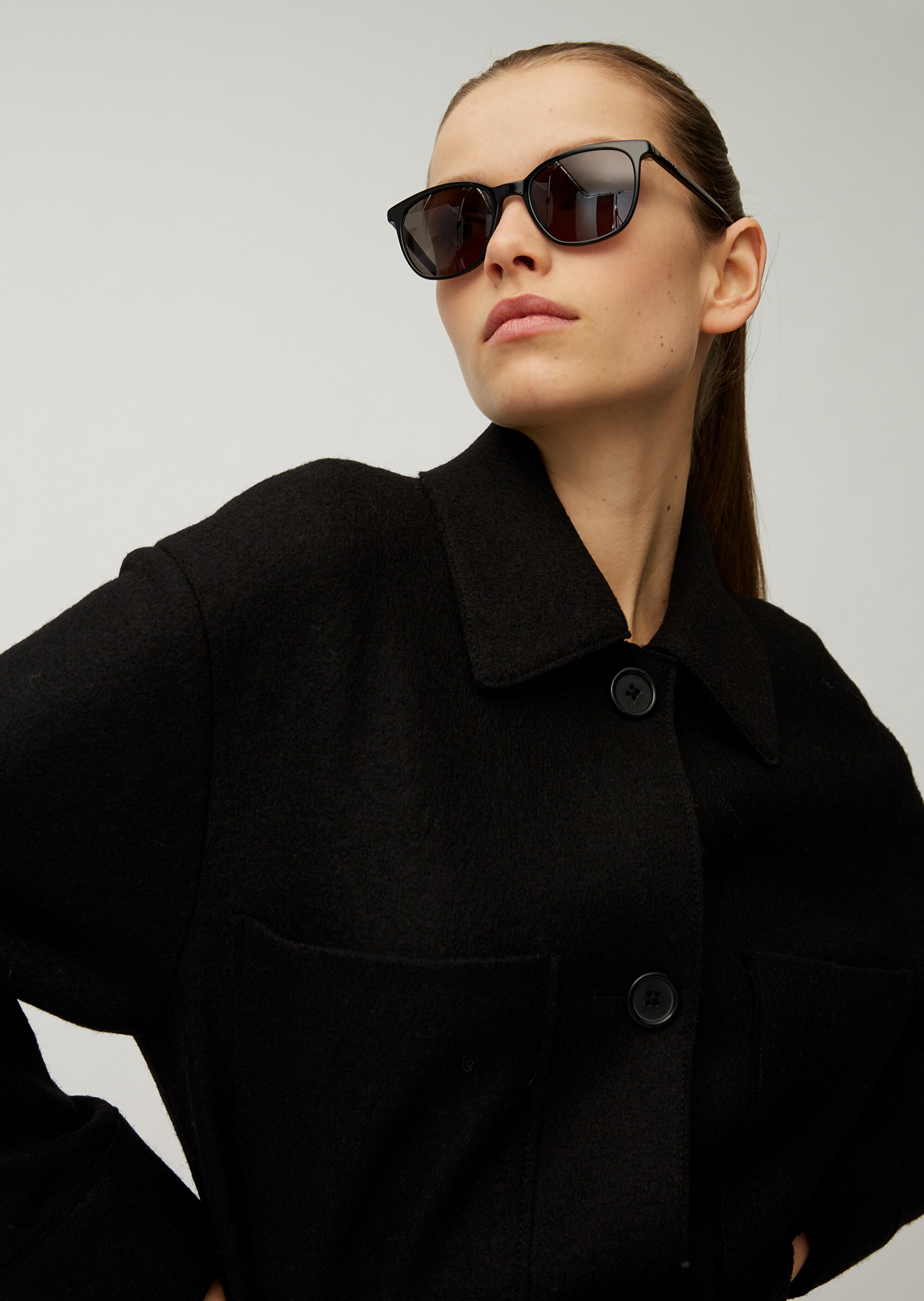 Damen-Sonnenbrille mit getönten Gläsern