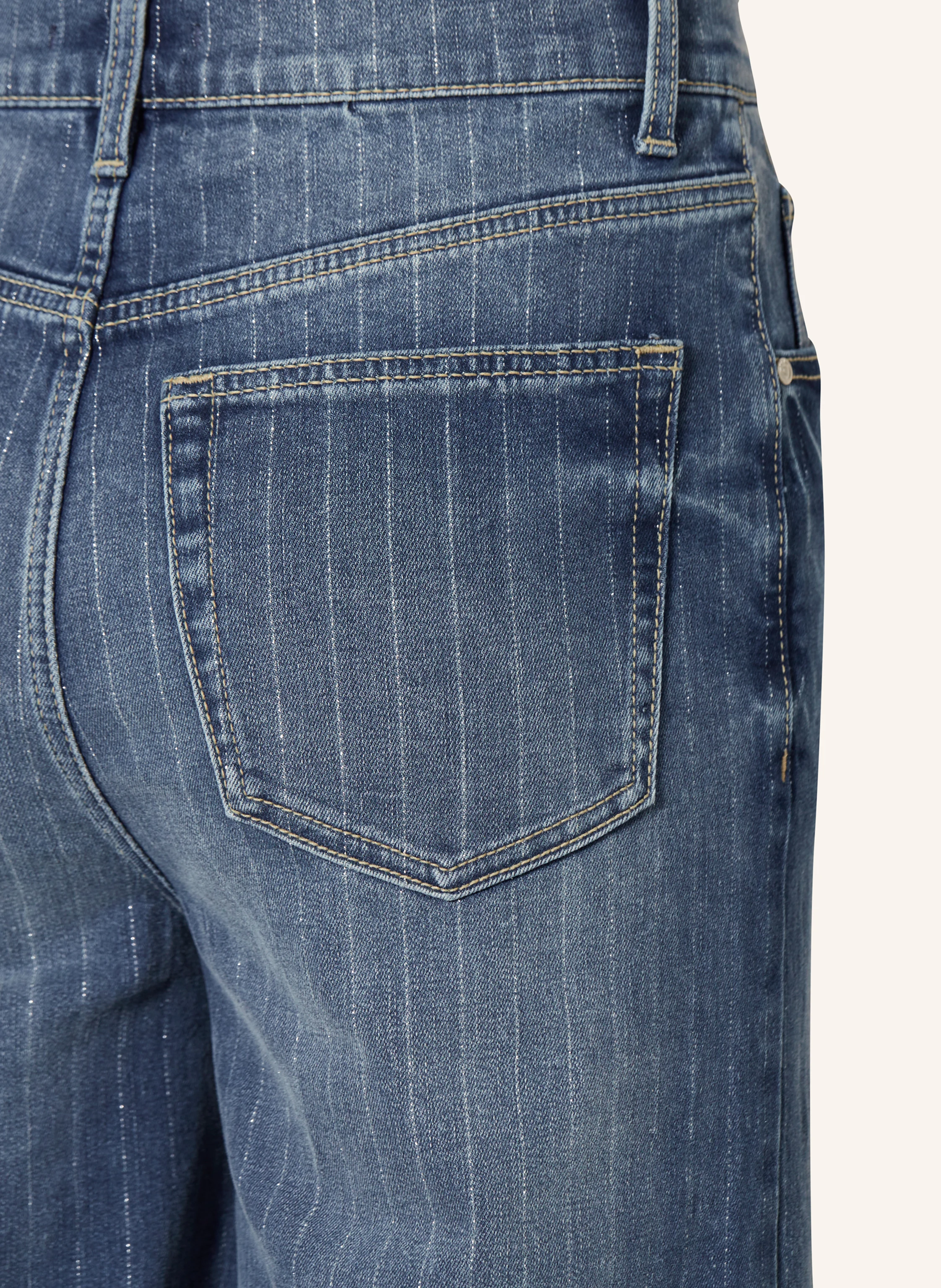 s.Oliver RED Jeans Straight Fit mit Glitzergarn