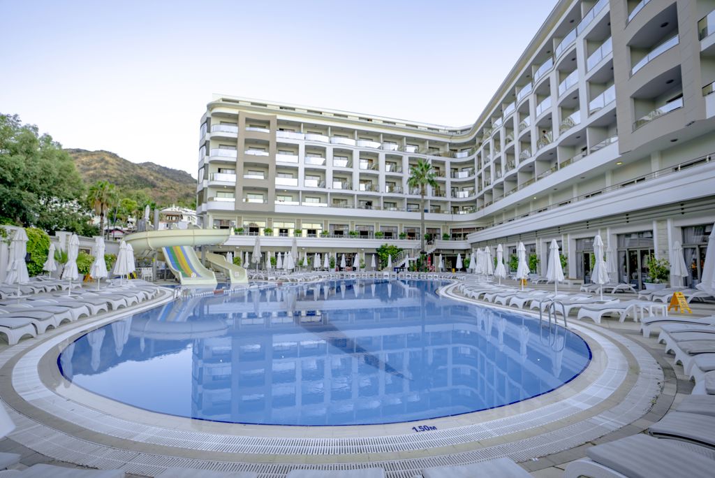 Golden Rock Beach All Inclusive - Hotel