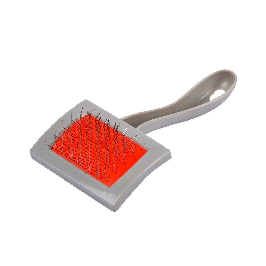 Brosse pour chat incurvée métal 7.2x15x2cm