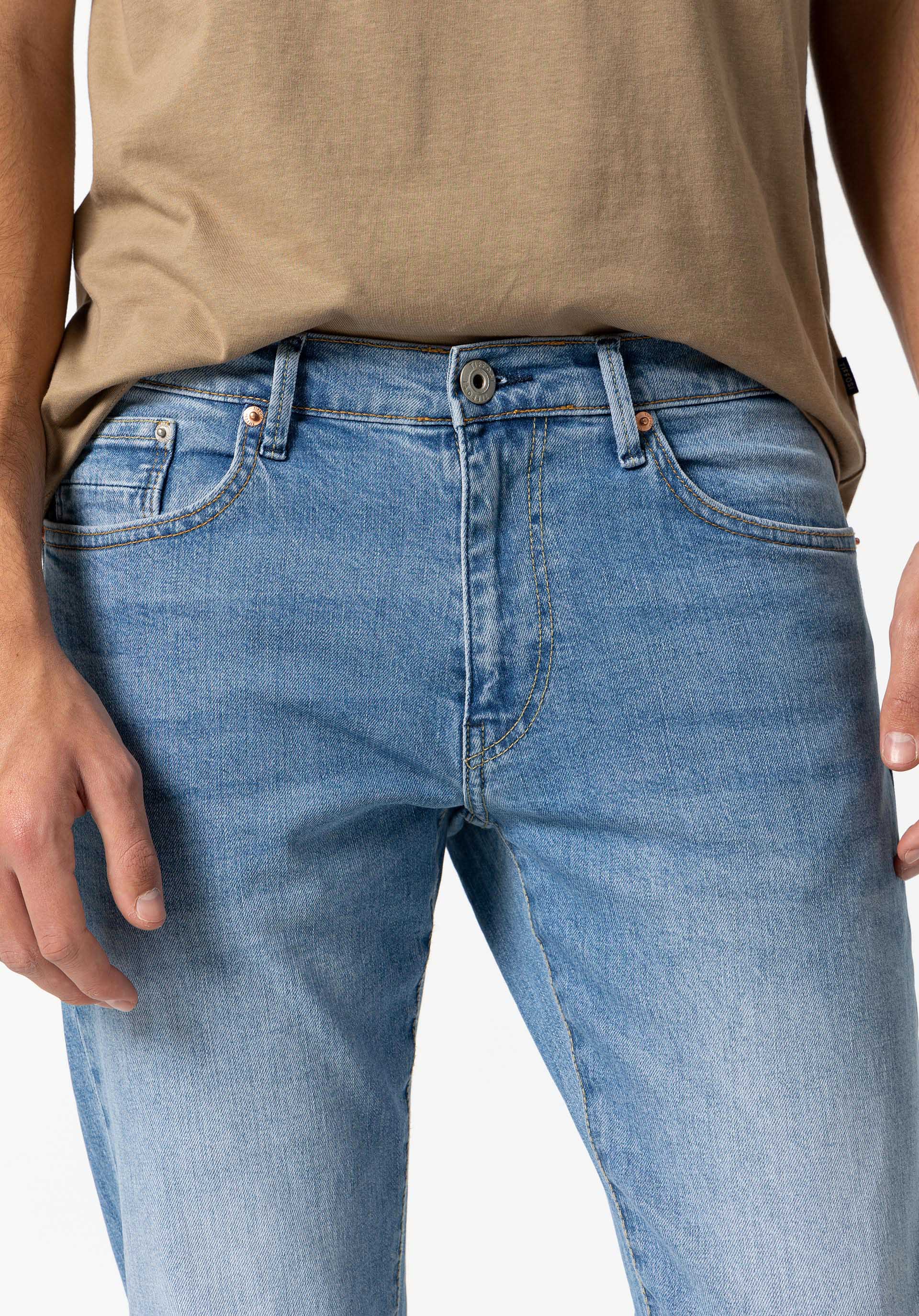 Jeans Dylan Tapered Slim Fit