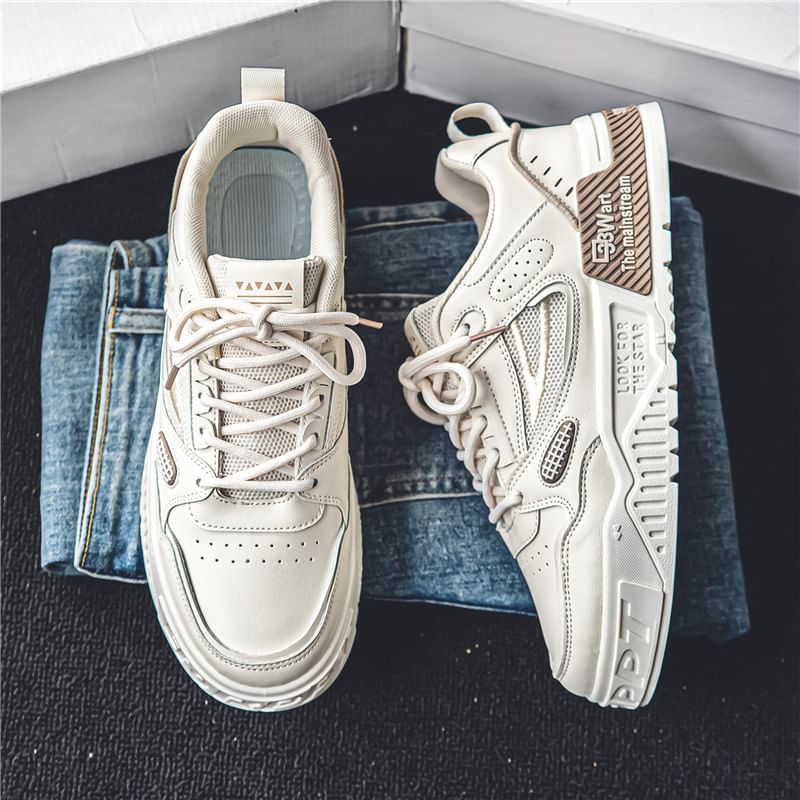 Deepwood - Veterschoenen met letters en platform