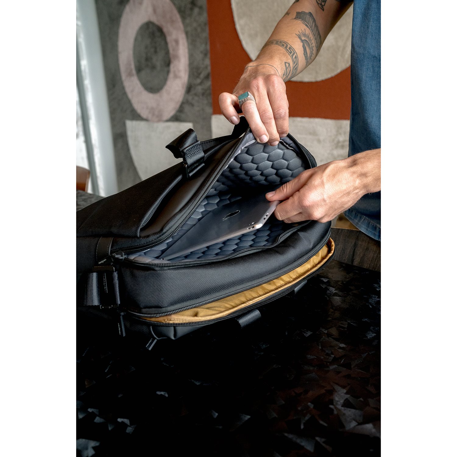 Hedgren Next Byte Schoudertas stylish grey